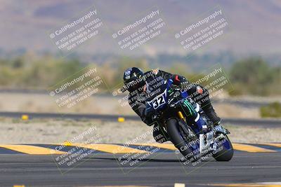 media/Nov-12-2023-SoCal Trackdays (Sun) [[5d1fba4e7d]]/Turn 14 (1035am)/